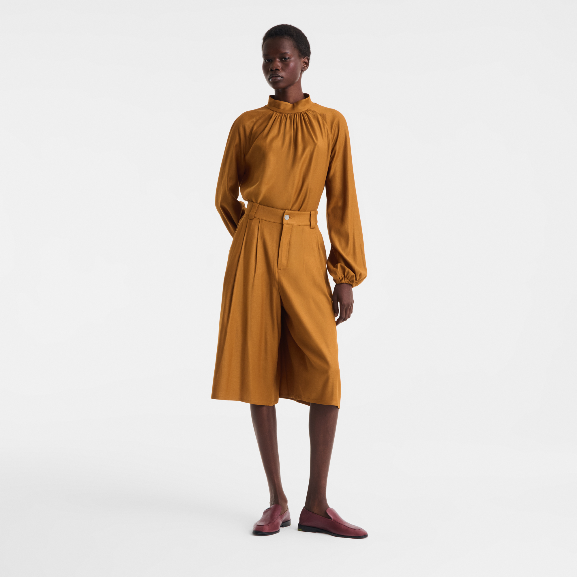 null Shorts, Caramel