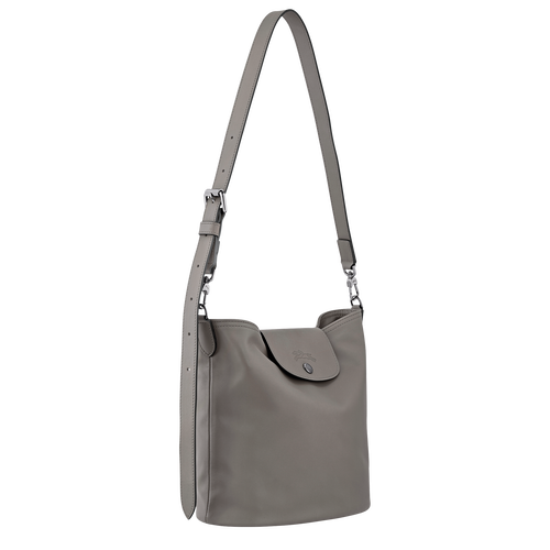 null , null - View 3 of  6