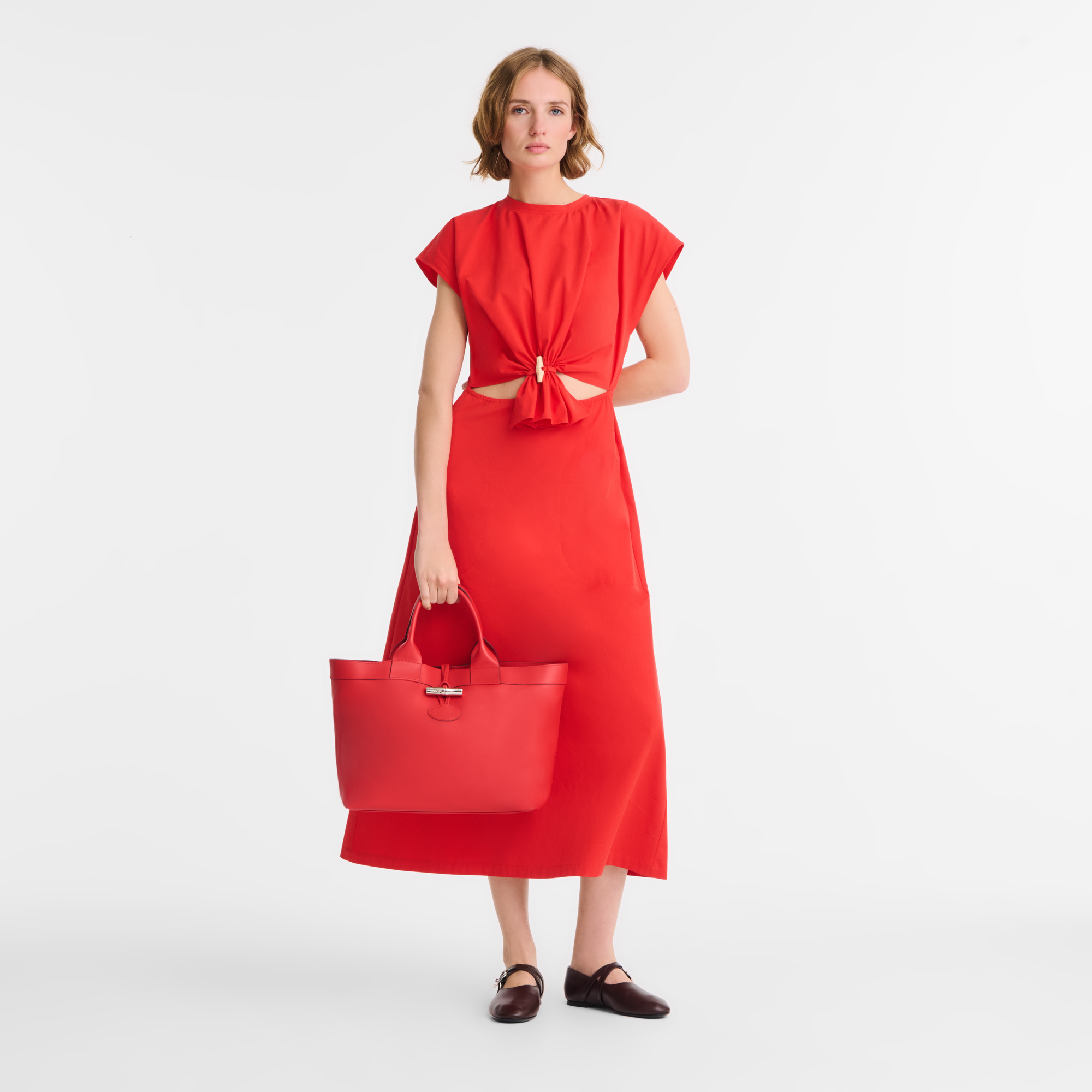 Tote bag L, Red/Navy - View 2 of
6 - zoom in Le Roseau Tote bag L, Red/Navy