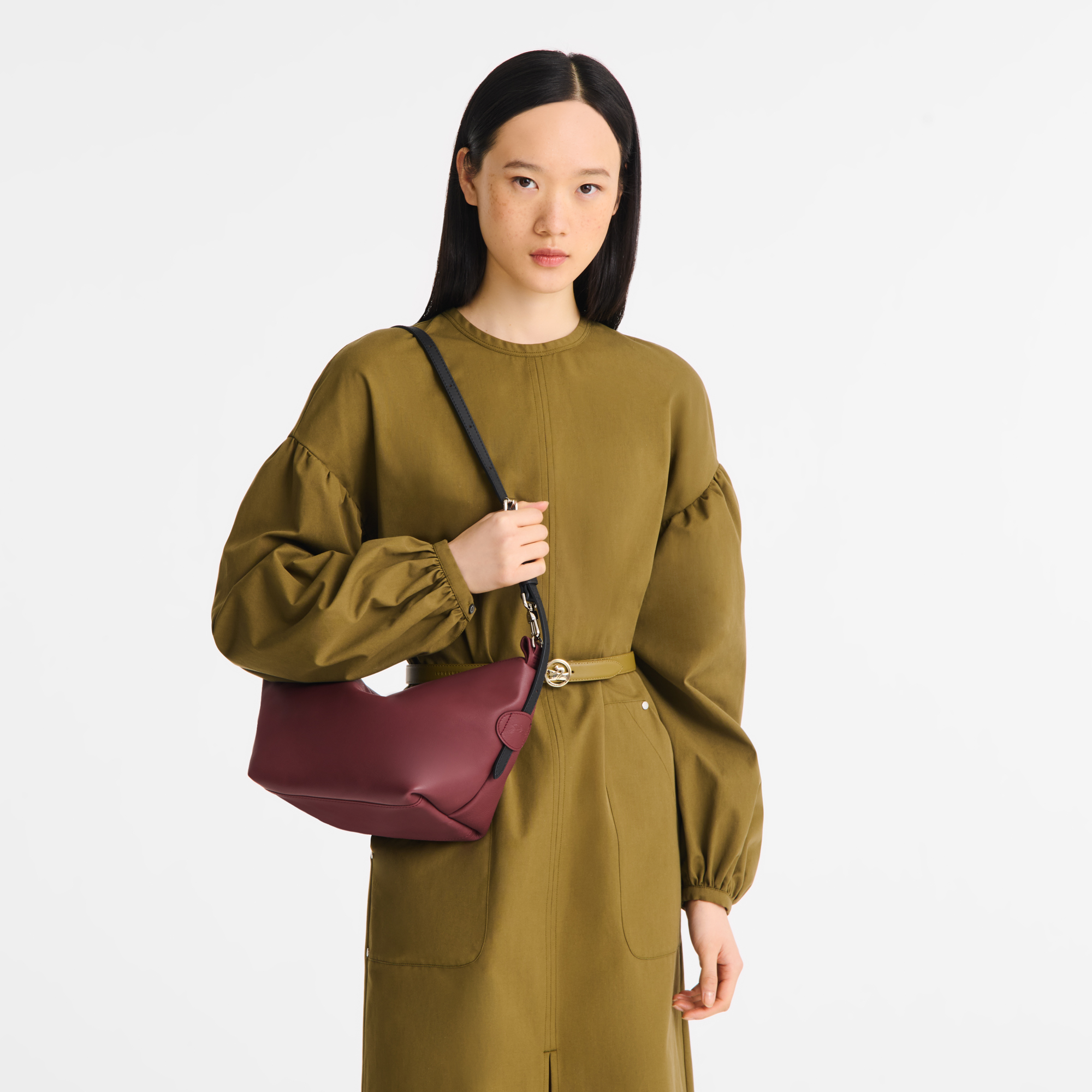 Crossbody bag S, Pomegranate - View 1 of
1 - zoom in Le Slouchy Crossbody bag S, Pomegranate