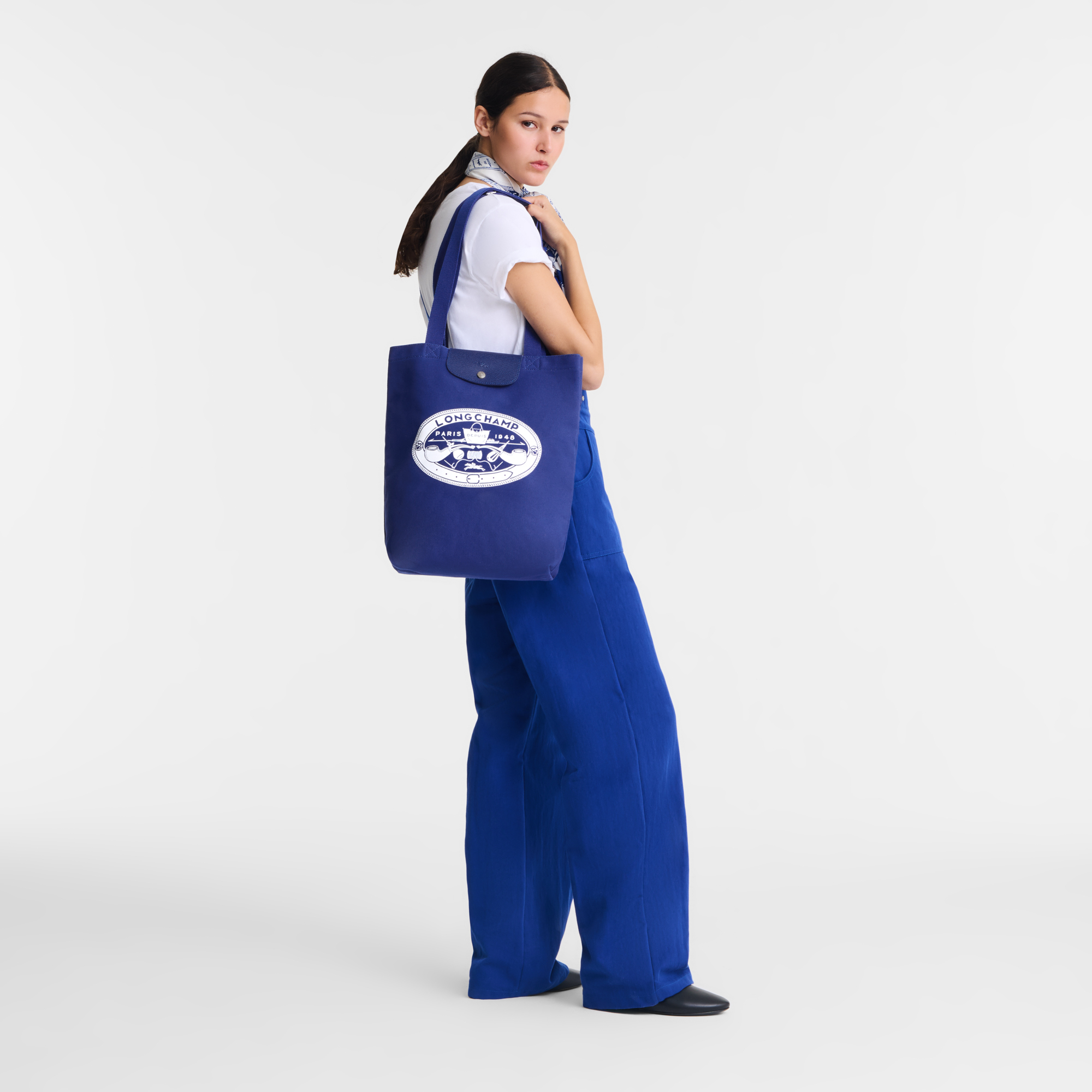 Tote bag M, Cobalt - View 2 of
4 - zoom in Le Pliage Collection Tote bag M, Cobalt