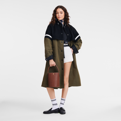 Épure Bucket bag S, Brown
