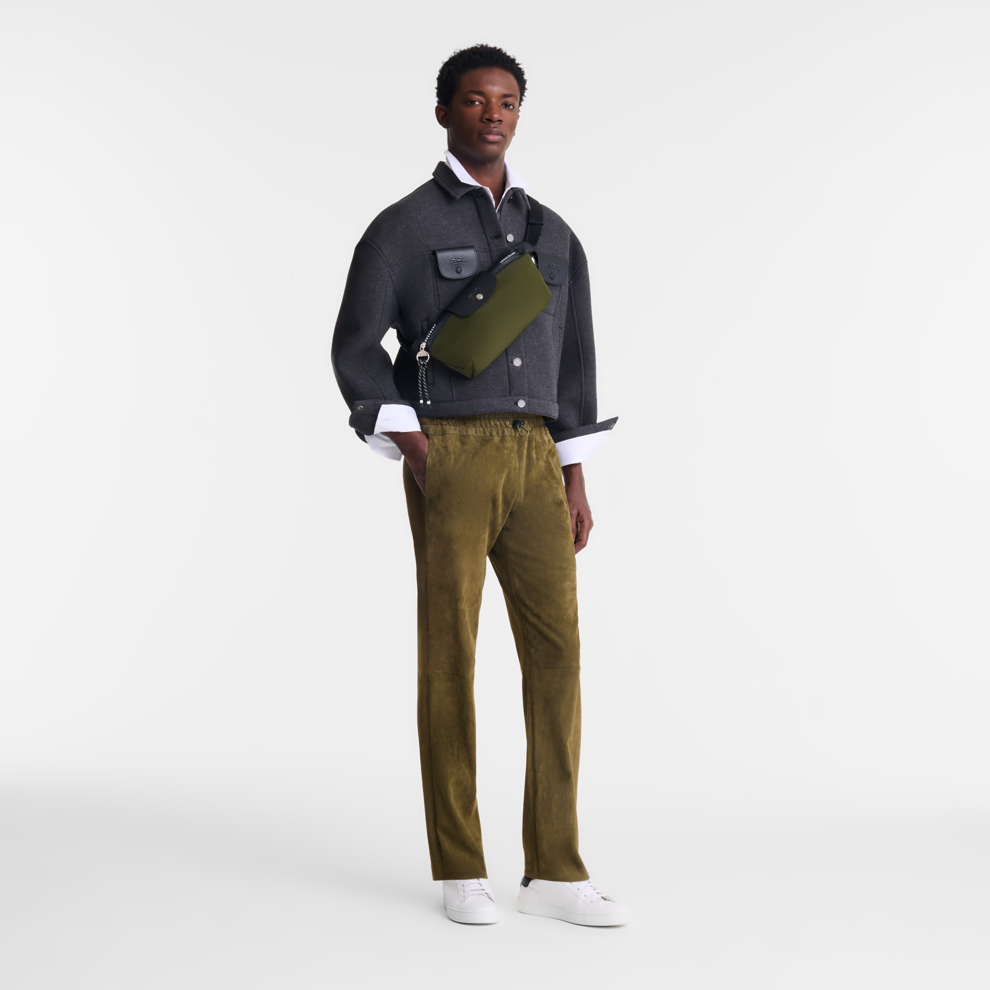 Belt bag M, Khaki - View 2 of 
        6 - zoom in Le Pliage Collection Belt bag M, Khaki