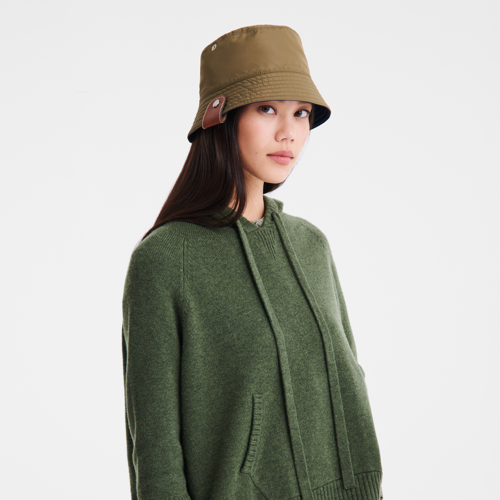Reversible bucket hat, Navy/Artichoke - View 2 of 
        4 - zoom in null Reversible bucket hat, Navy/Artichoke