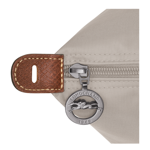 null , null - View 6 of  7