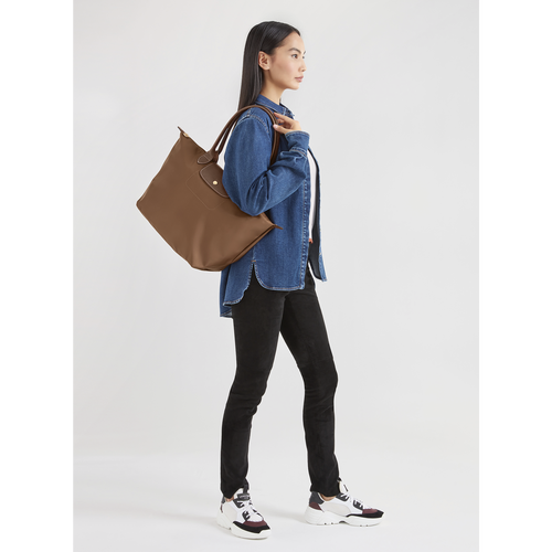 null , null - View 2 of  7