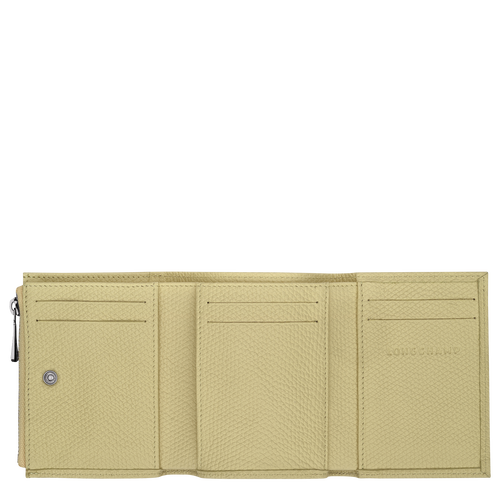 null , null - View 3 of  3