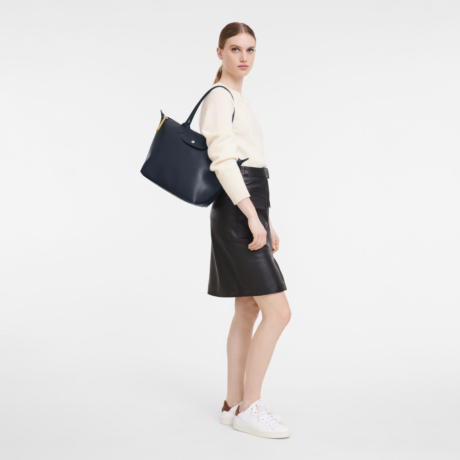 Longchamp le pliage néo m tote bag 2025