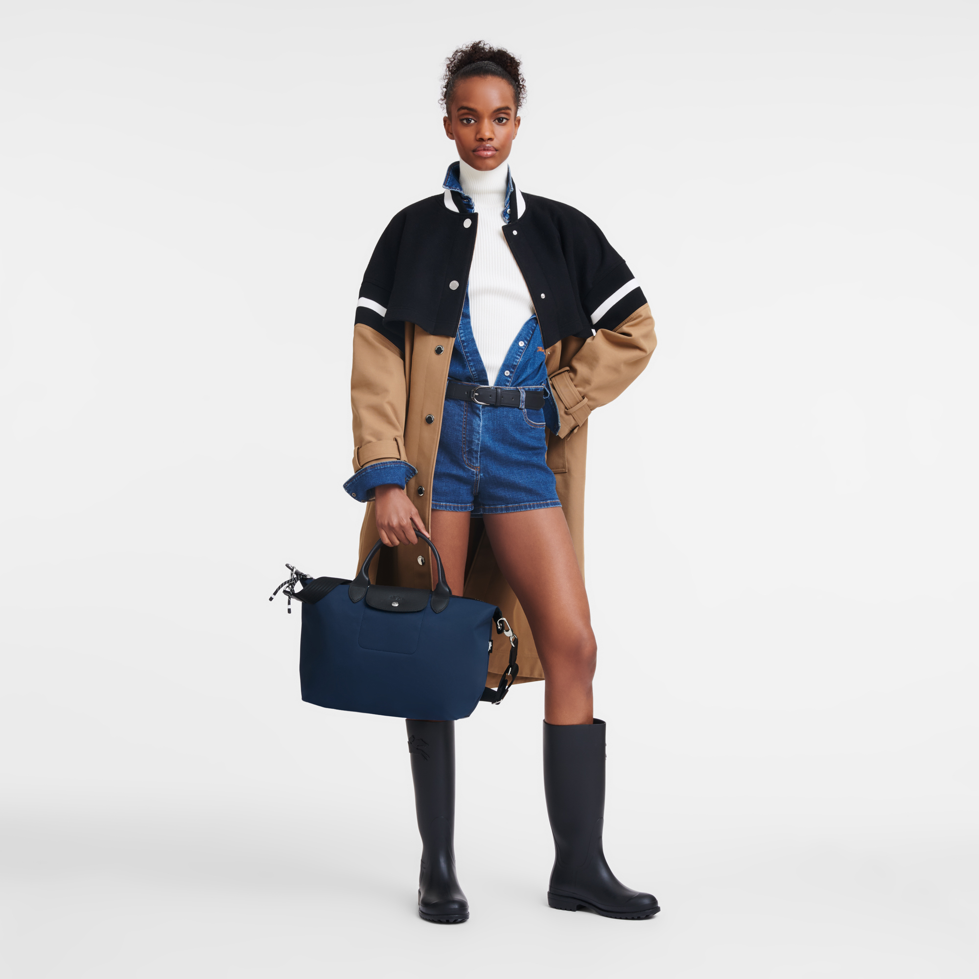 Handbag L, Navy - View 2 of 
        6 - zoom in Le Pliage Energy Handbag L, Navy