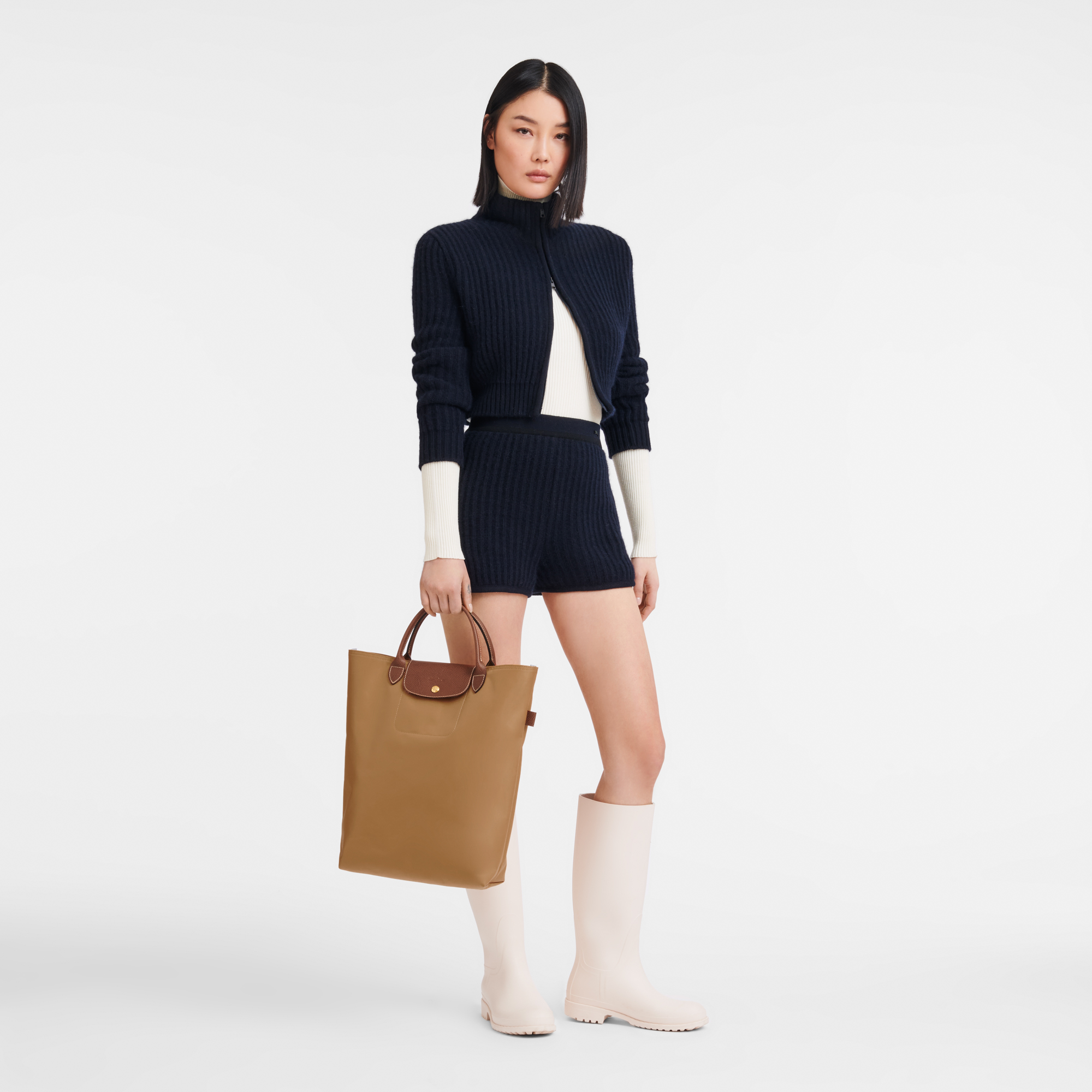 Tote bag M, Fawn - View 2 of 
        4 - zoom in Le Pliage Original Tote bag M, Fawn