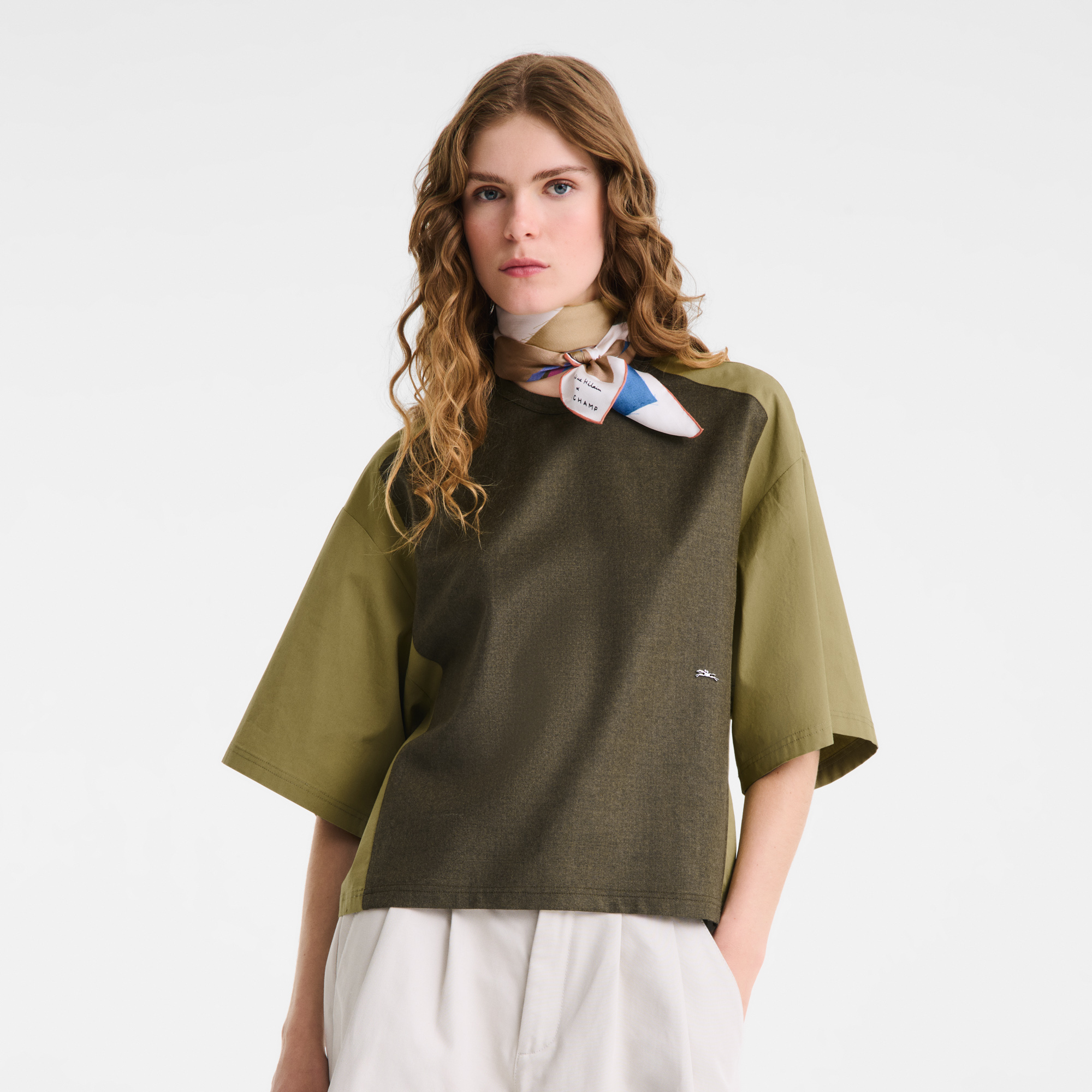 Caroline H&eacute;lain x Longchamp Silk scarf 70, Orange