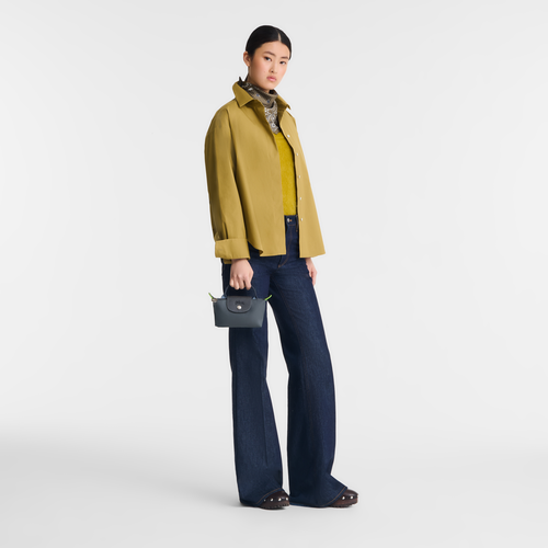 null , null - View 2 of  6