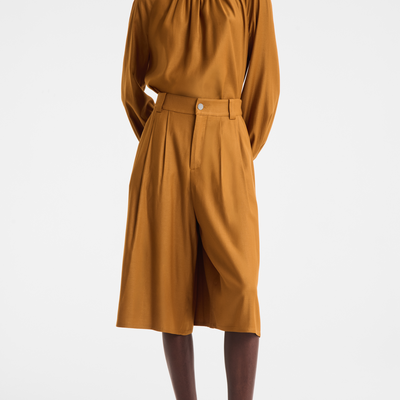 null Shorts, Caramel