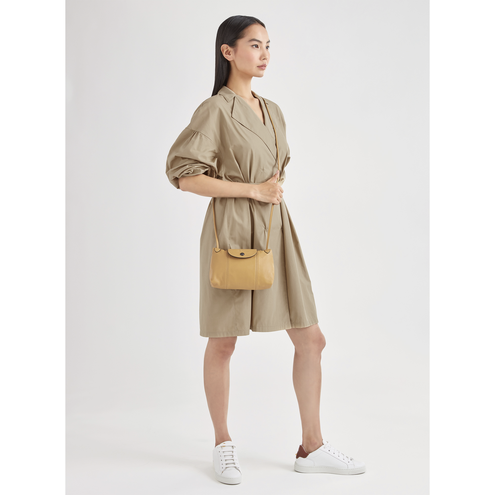 Le Pliage Cuir Crossbody bag Desert - Leather (L1061757526) | Longchamp TH