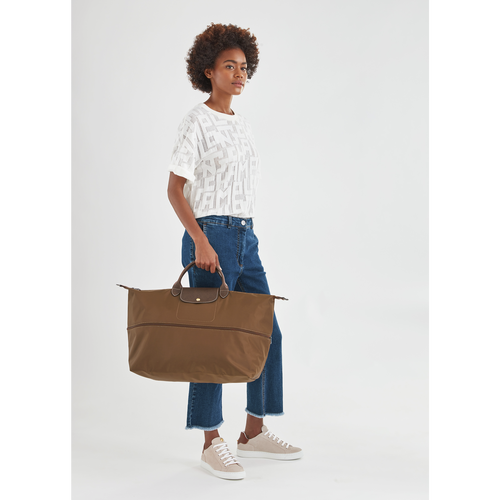 null , null - View 6 of  6