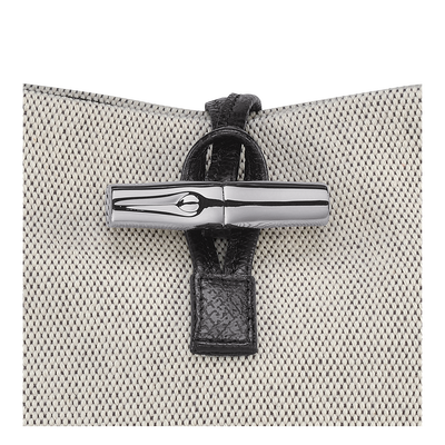 Essential Bucket bag XS, Ecru