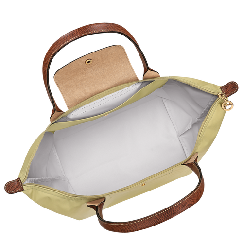 null , null - View 4 of  6