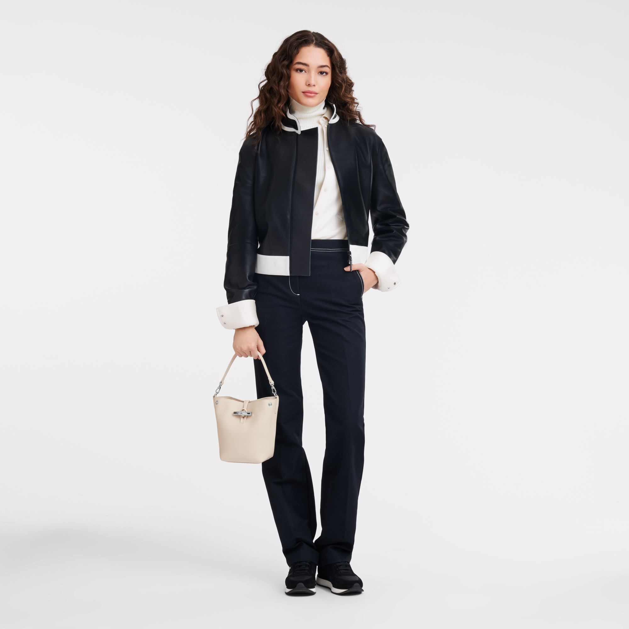 Bucket bag XS, Paper - View 2 of 
        6 - zoom in Le Roseau Bucket bag XS, Paper