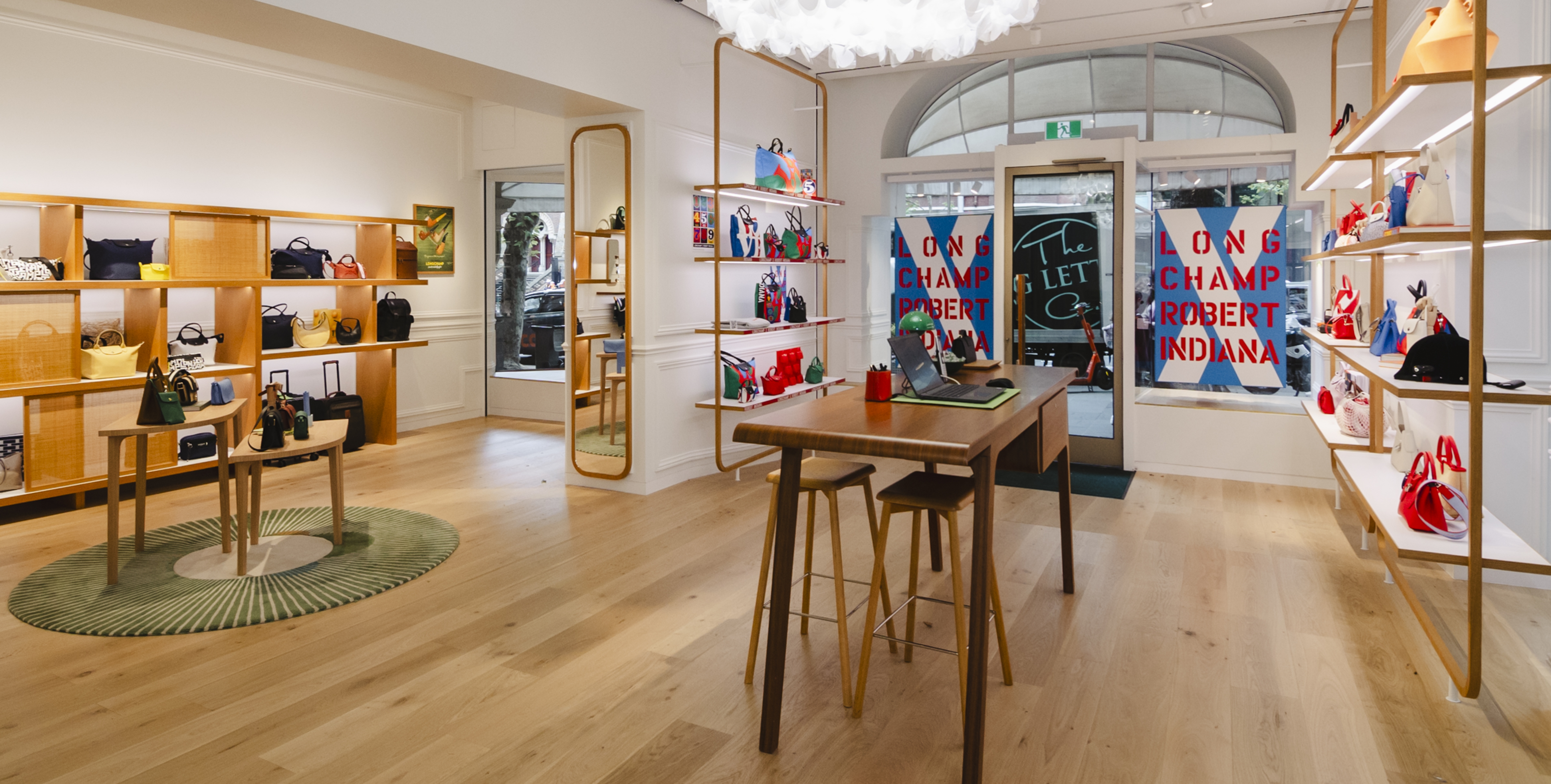 Longchamp Collins Street